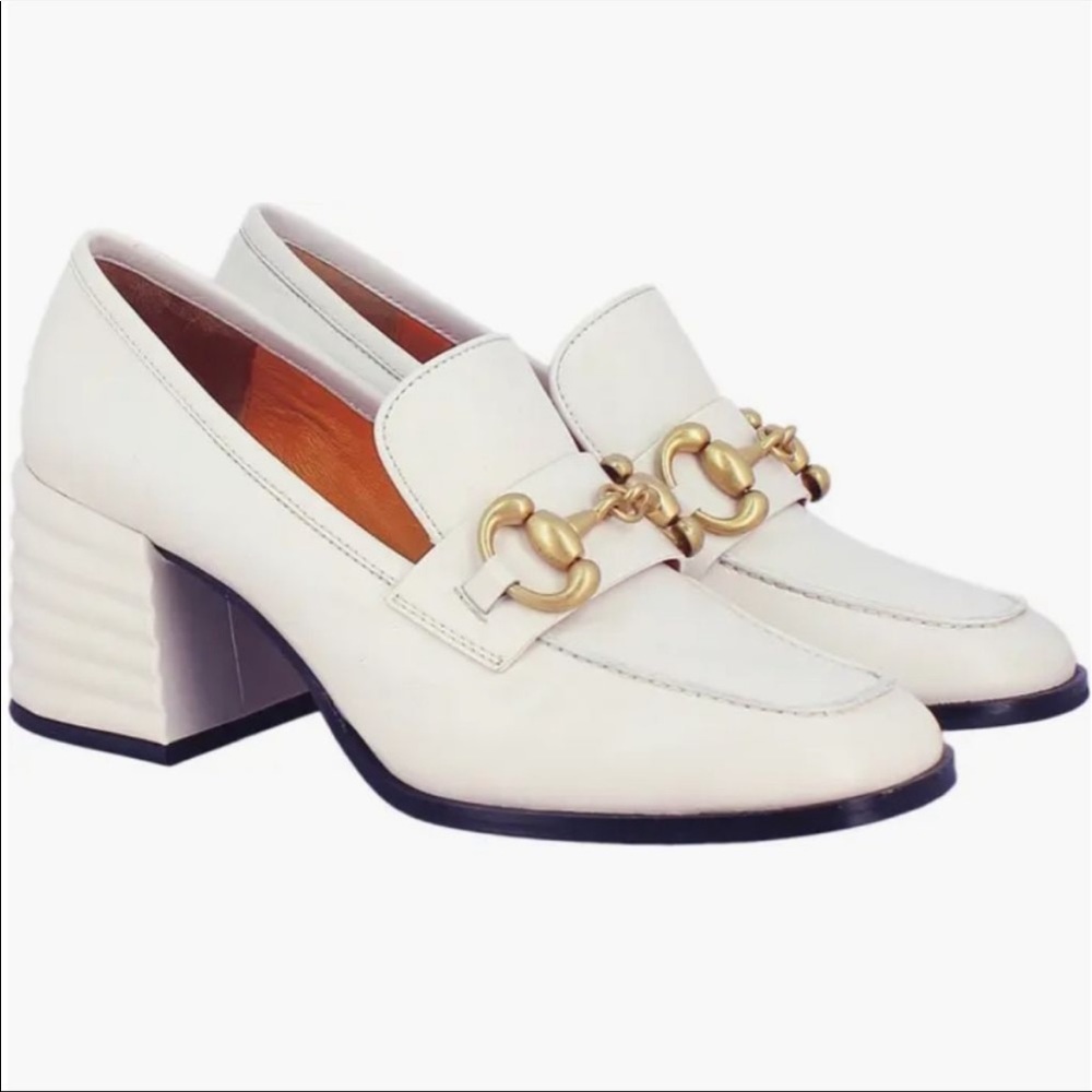 NWOB SAINT G Valentina Loafer Pump (Women) off white leather gold metal size 7